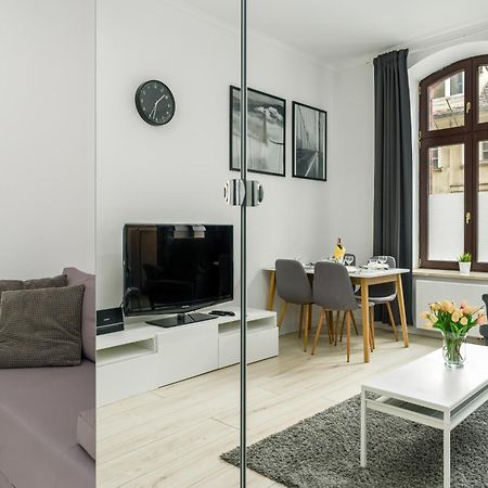 Old Town Studio Swiety Wojciech Street - Poznan By Noclegi Renters Extérieur photo